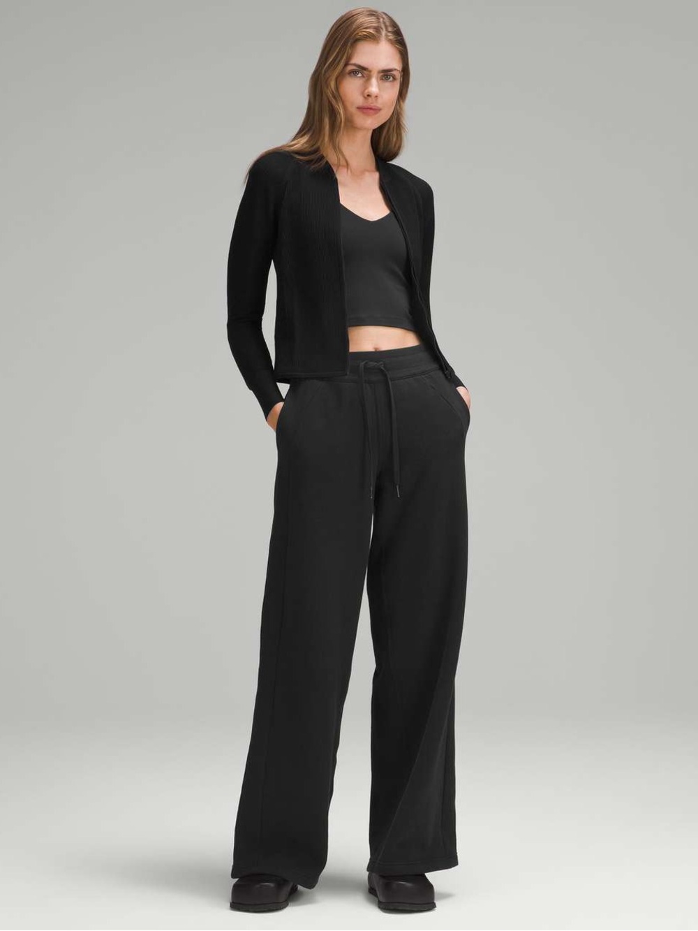 Lululemon Scuba Black Mid-Rise Wide-Leg Pant Full Length Sweatpants Size 0